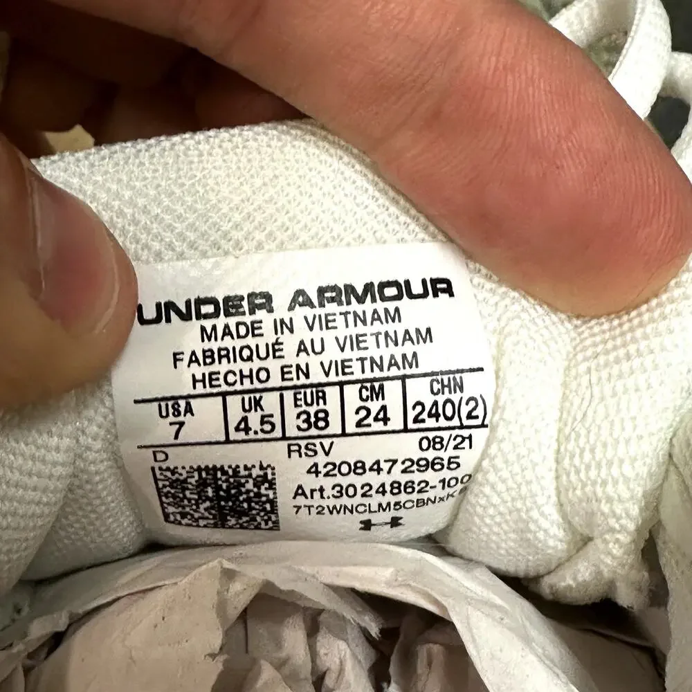 NIB NOS Under Armour W Charged Assert 9 White Sneaker Mesh Runner 7 Wide (D) - Picture 7 of 9